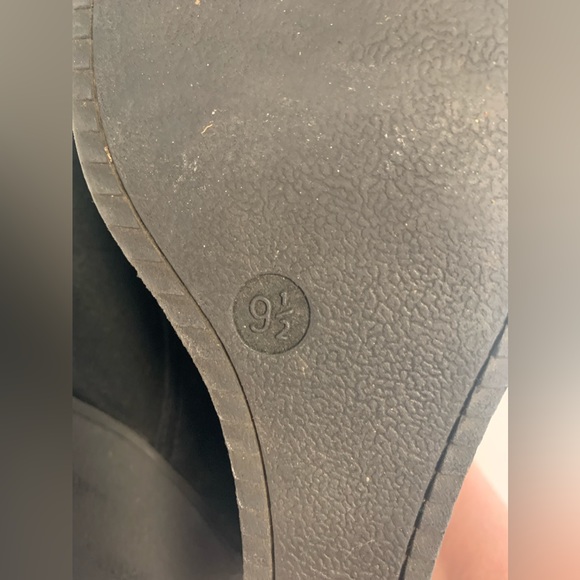 Size 9.5 Mossimo Booties - Picture 16 of 16